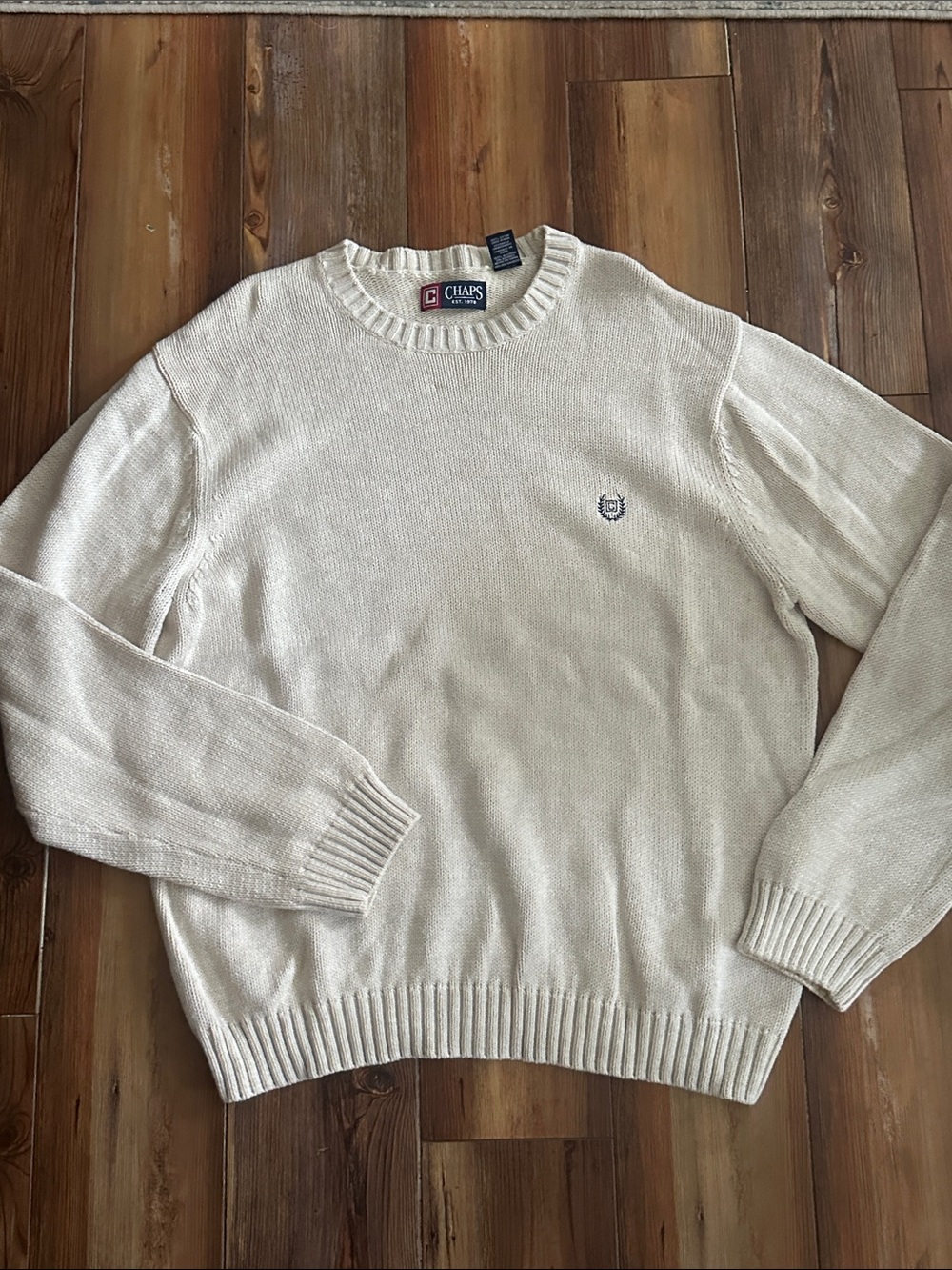 Chaps Men's Cream Crewneck Pullover Sweater with Crest XL 100% cotton